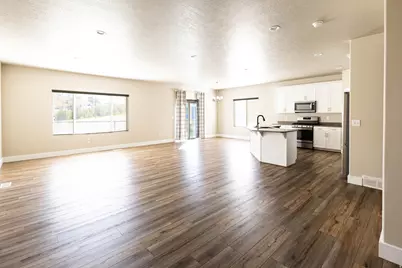 591 W Koins Way, Bluffdale, UT 84065 - Photo 5