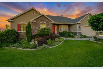 9157 N Canyon Heights Dr, Cedar Hills, UT 84062 - Photo 3