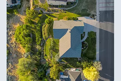 9157 N Canyon Heights Dr, Cedar Hills, UT 84062 - Photo 37