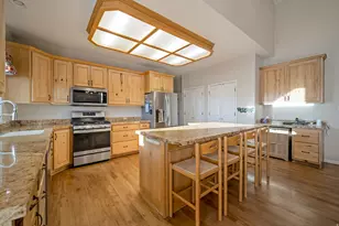 9157 N Canyon Heights Dr, Cedar Hills, UT 84062 - Photo 9