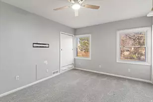 528 W 2900 S, Bountiful, UT 84010 - Photo 17