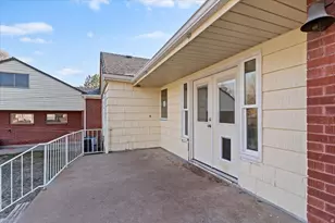 528 W 2900 S, Bountiful, UT 84010 - Photo 5