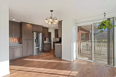 528 W 2900 S, Bountiful, UT 84010 - Photo 11