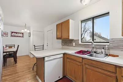 1594 W 2700 St S, Salt Lake City, UT 84119 - Photo 5