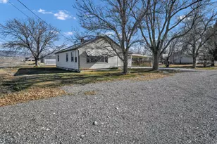 90 N 100 E, Centerfield, UT 84622 - Photo 5