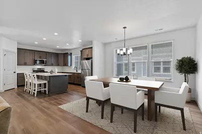 3795 S 4250 W #D, West Haven, UT 84401 - Photo 5