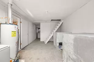 806 Valeria Dr, Layton, UT 84041 - Photo 21