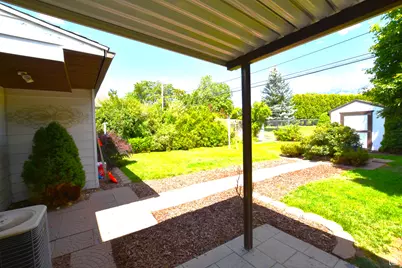 806 Valeria Dr, Layton, UT 84041 - Photo 29