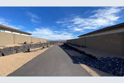 1493 N Horizon Pkwy, Washington, UT 84780 - Photo 47