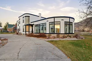 716 S 600 E, River Heights, UT 84321 - Photo 3