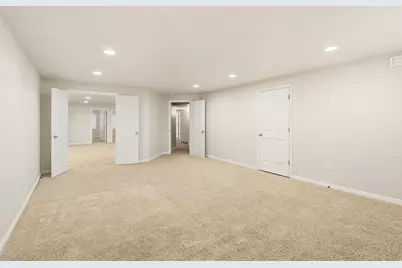 6438 S McKinley Ln, Taylorsville, UT 84129 - Photo 39