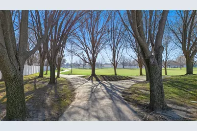 6438 S McKinley Ln, Taylorsville, UT 84129 - Photo 3