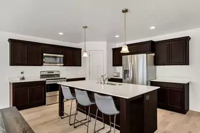 188 E Bruin Dr, Eagle Mountain, UT 84005 - Photo 5