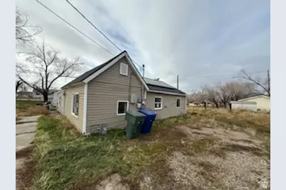870 W Ellis St, Ogden, UT 84401 - Photo 3