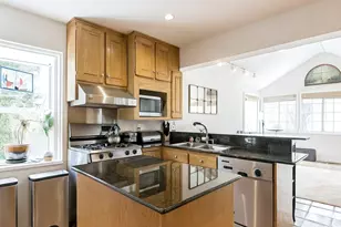 866 S 2300 E, Salt Lake City, UT 84108 - Photo 5