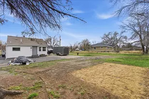 1660 W Crystal Ave, West Valley, UT 84119 - Photo 13