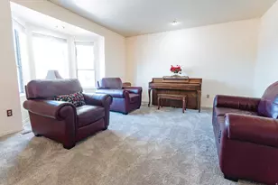 5760 S 1050 E, South Ogden, UT 84405 - Photo 7