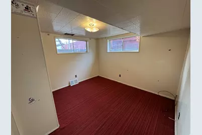 1098 E Lori Way S, Murray, UT 84117 - Photo 31