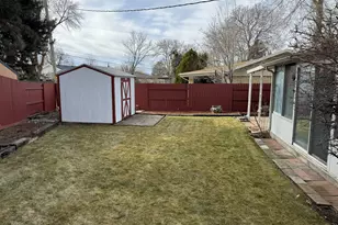 1098 E Lori Way S, Murray, UT 84117 - Photo 41