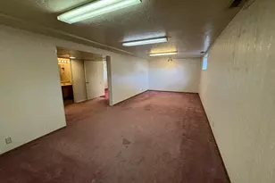 1098 E Lori Way S, Murray, UT 84117 - Photo 27