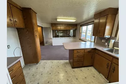 1098 E Lori Way S, Murray, UT 84117 - Photo 11