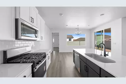 1818 W 300 N #84, Hurricane, UT 84737 - Photo 9