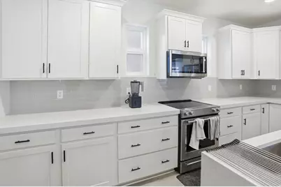 11754 S Silver Pond Dr W, South Jordan, UT 84009 - Photo 9