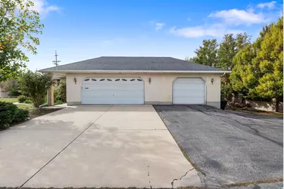 2365 E Creek Rd S, Sandy, UT 84093 - Photo 37