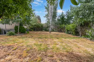 2365 E Creek Rd S, Sandy, UT 84093 - Photo 43