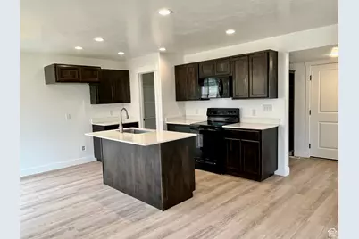 1937 S Freestone Blvd, Santaquin, UT 84655 - Photo 5