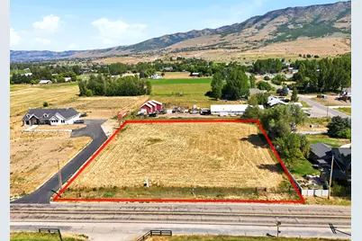 5690 E 1900 N, Eden, UT 84310 - Photo 9