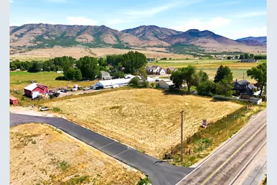 5690 E 1900 N, Eden, UT 84310 - Photo 13