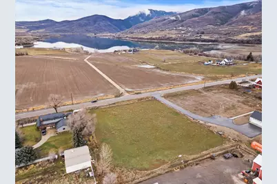 5690 E 1900 N, Eden, UT 84310 - Photo 15