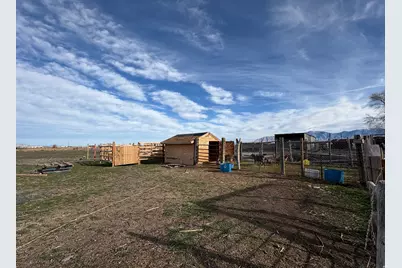 231 E North St, Grantsville, UT 84029 - Photo 23