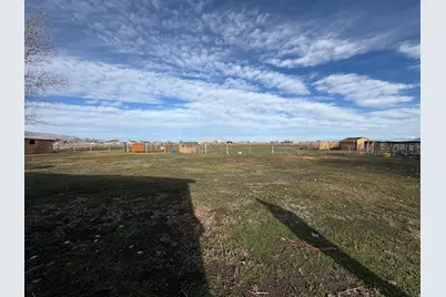 231 E North St, Grantsville, UT 84029 - Photo 25