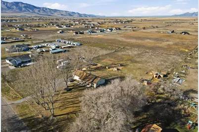 231 E North St, Grantsville, UT 84029 - Photo 33