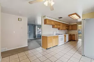 191 W 2300 N, Sunset, UT 84015 - Photo 5