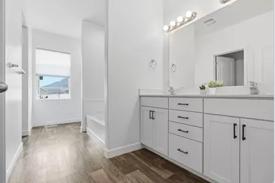 1155 S Red Barn Dr, Santaquin, UT 84655 - Photo 9