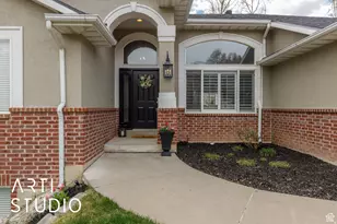 1907 North Bridge Ct, Layton, UT 84040 - Photo 5