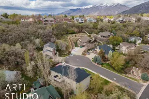 1907 North Bridge Ct, Layton, UT 84040 - Photo 37