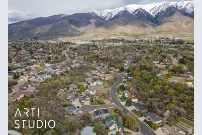 1907 N Bridge Ct, Layton, UT 84040 - Photo 37
