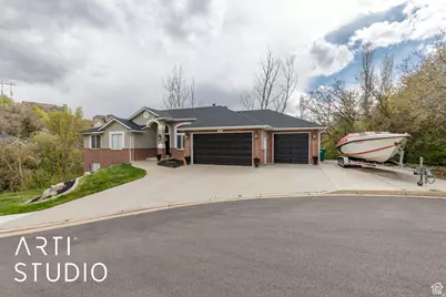 1907 N Bridge Ct, Layton, UT 84040 - Photo 3