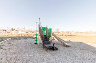 275 W 70 N, Hyrum, UT 84319 - Photo 29