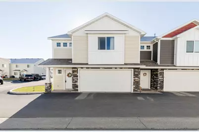 275 W 70 N, Hyrum, UT 84319 - Photo 1