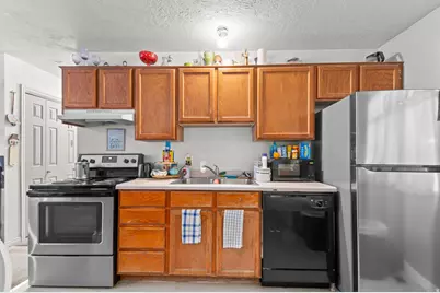 138 E 170 N, American Fork, UT 84003 - Photo 15