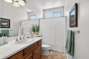 2602 E Spring Canyon Dr, Washington, UT 84780 - Photo 11