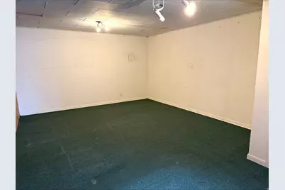 285 N Main St #A, Clearfield, UT 84015 - Photo 5