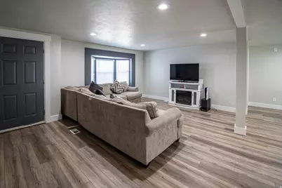 3583 S Casino Camino St W, West Valley, UT 84119 - Photo 3