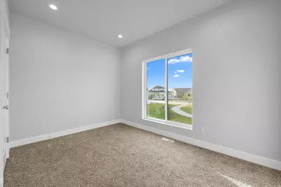 3289 E 2830 S #23, Spanish Fork, UT 84660 - Photo 11