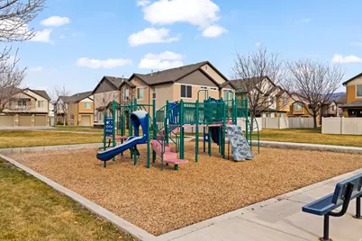 997 W Allington Dr, North Salt Lake, UT 84054 - Photo 39